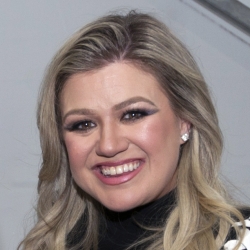 Kelly Clarkson