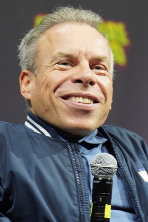 Warwick Davis