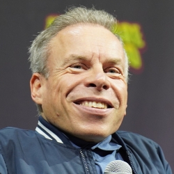 Warwick Davis